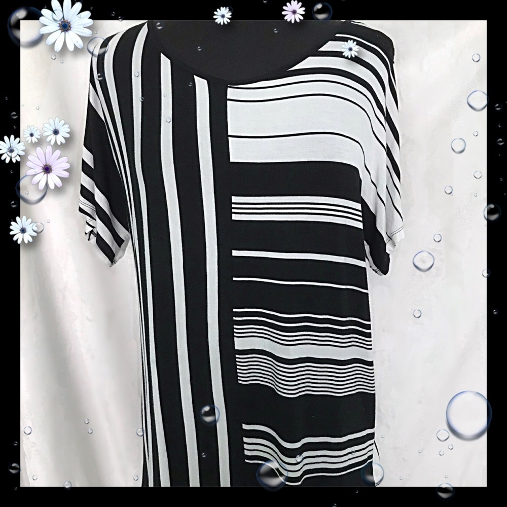 Cable & Gauge Black White Bold Stripe Top XL